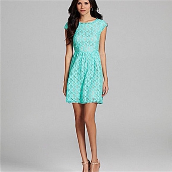 Kensie Dresses & Skirts - Kensie Cap Sleeve Fit And Flare Dress Size S